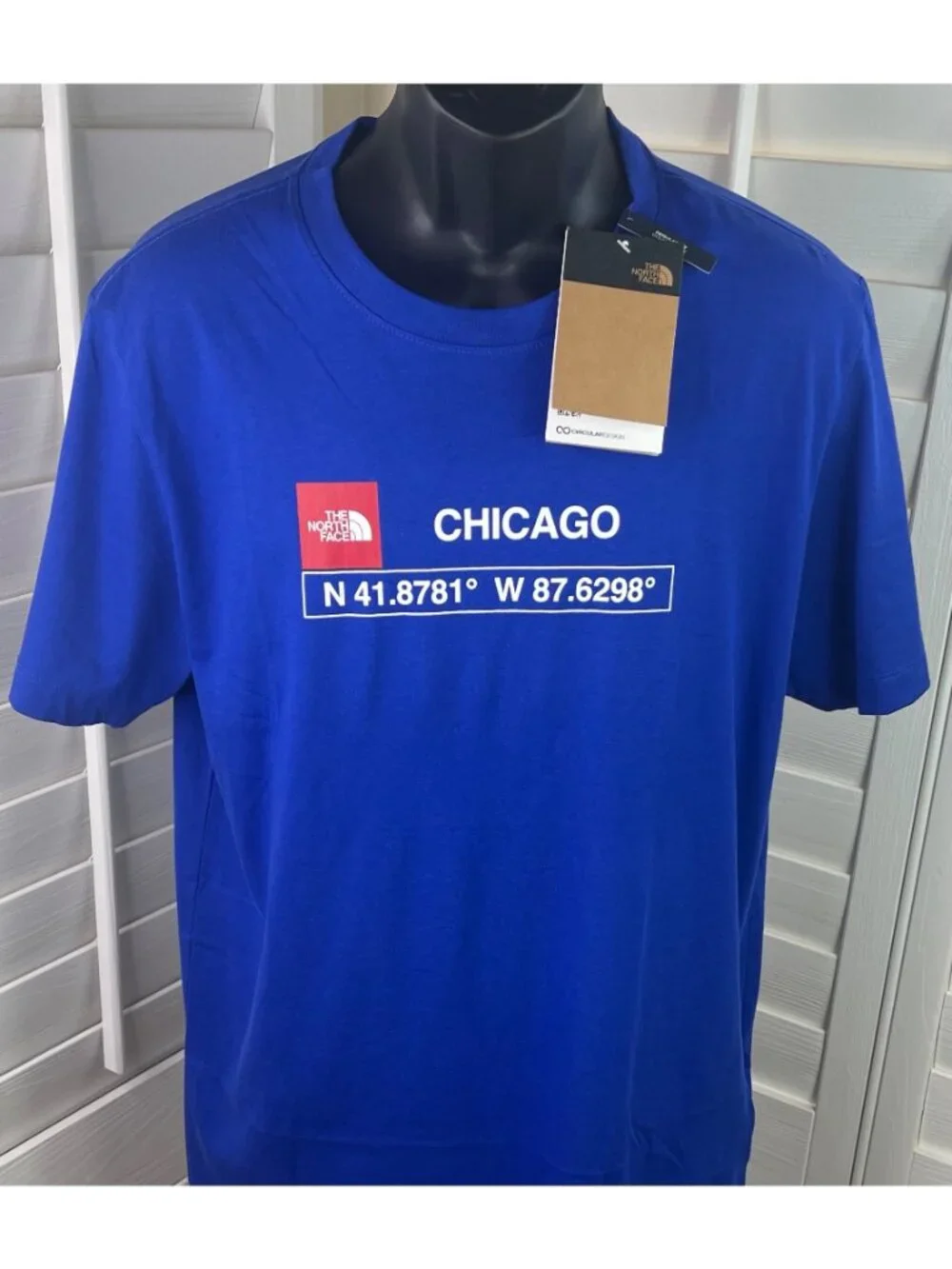 The North Face Blue Chicago GPS Coordinates Regular Fit T-Shirt - Men’s M - NWT